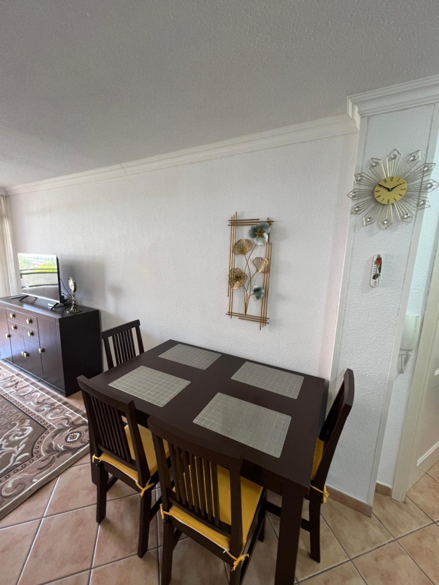 Apartment Center Los Cristianos لوس كريستيانوس المظهر الخارجي الصورة