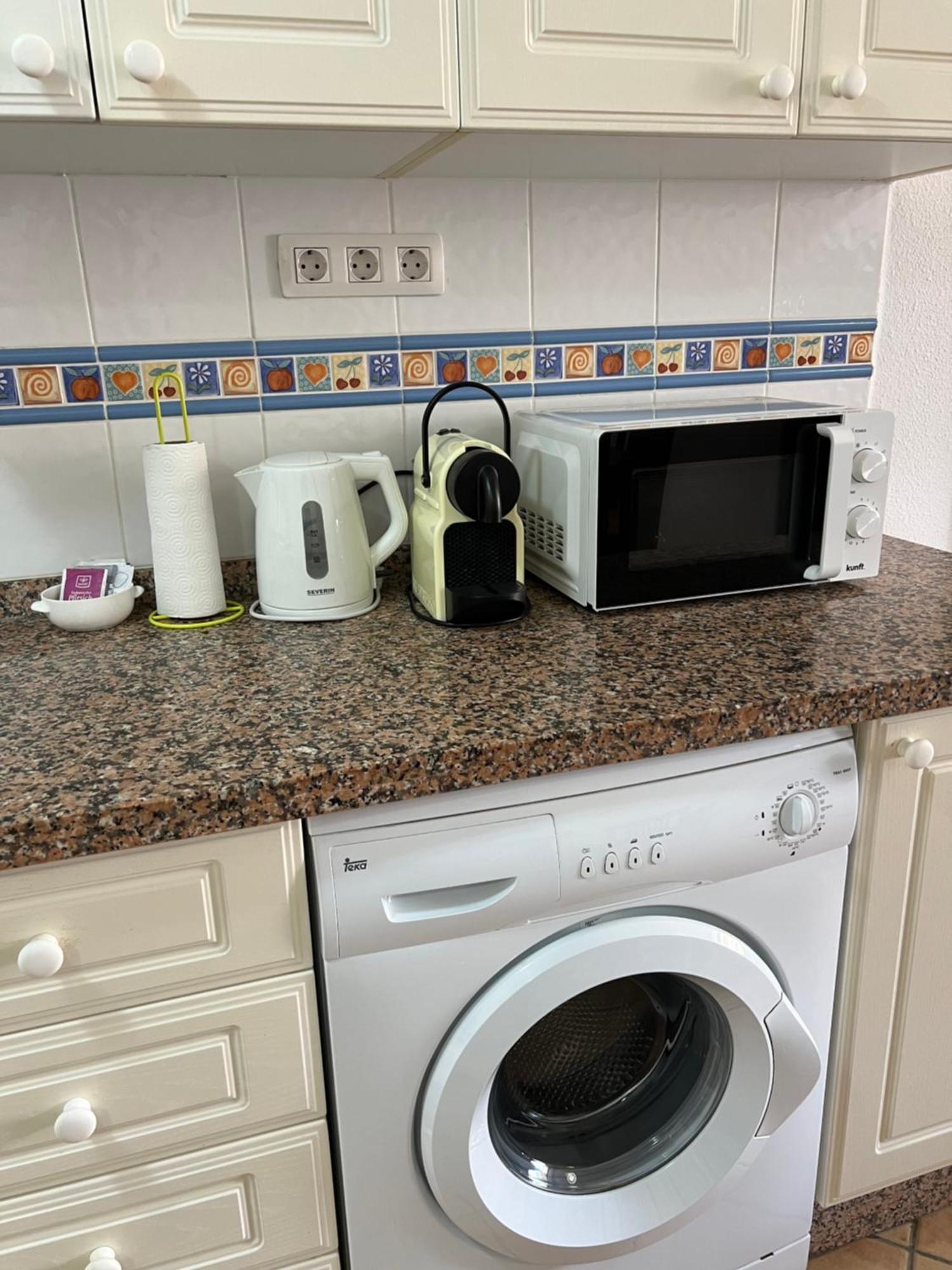Apartment Center Los Cristianos لوس كريستيانوس المظهر الخارجي الصورة