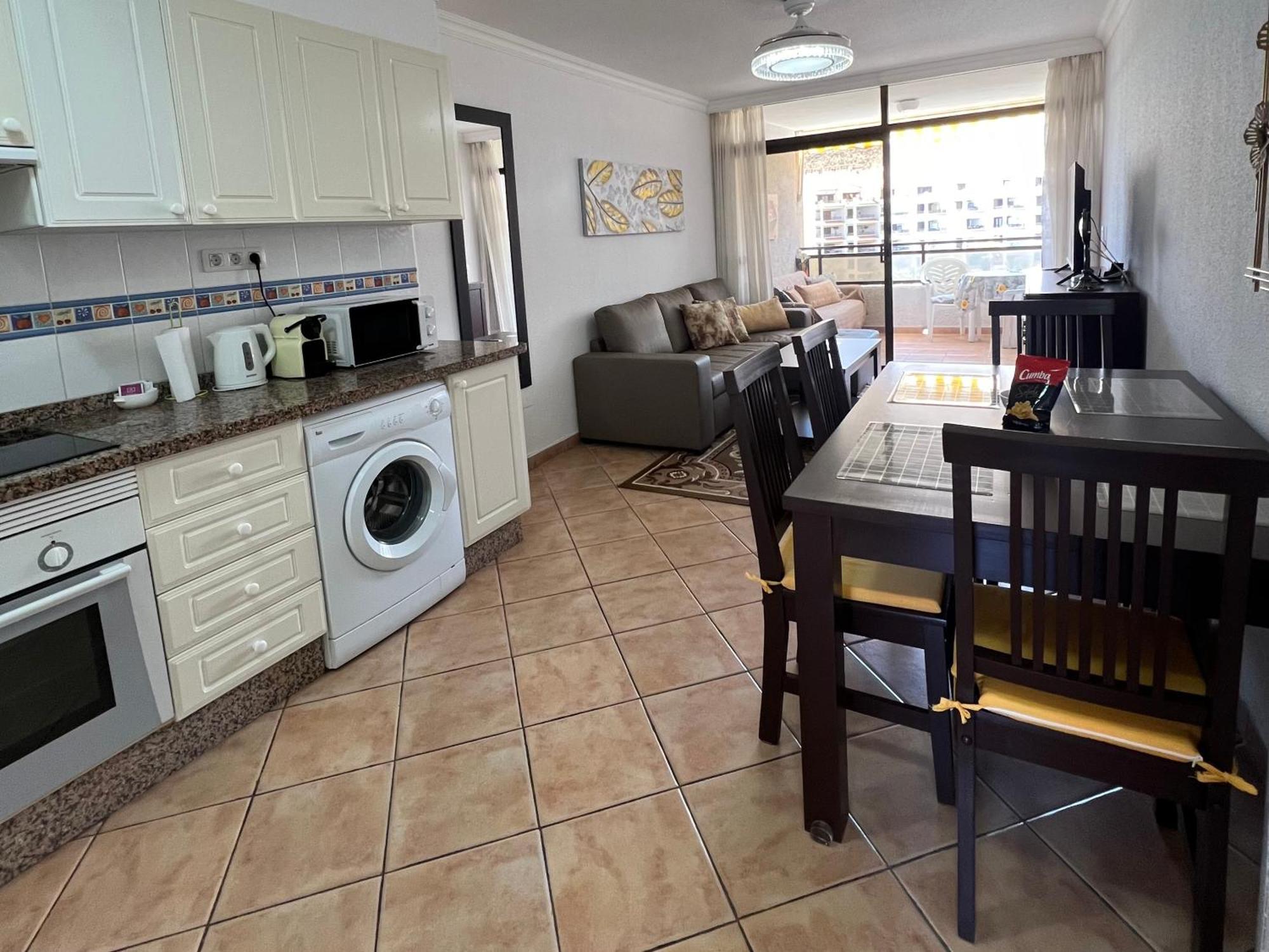Apartment Center Los Cristianos لوس كريستيانوس المظهر الخارجي الصورة